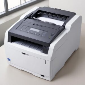 Seorang pria sedang memeriksa pita printer dot matrix yang terbuka, dengan latar belakang kantor yang sibuk.